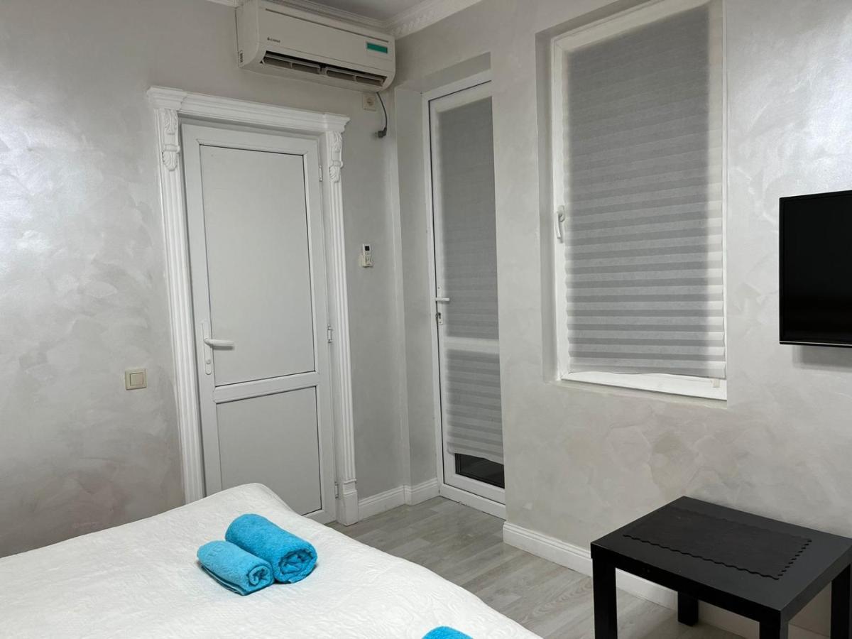 Guest House Esma Sochumi Exterior foto