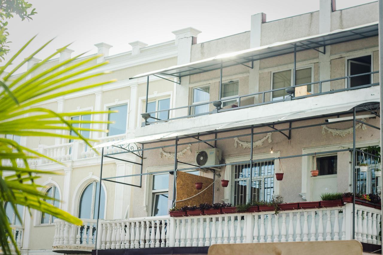 Guest House Esma Sochumi Exterior foto