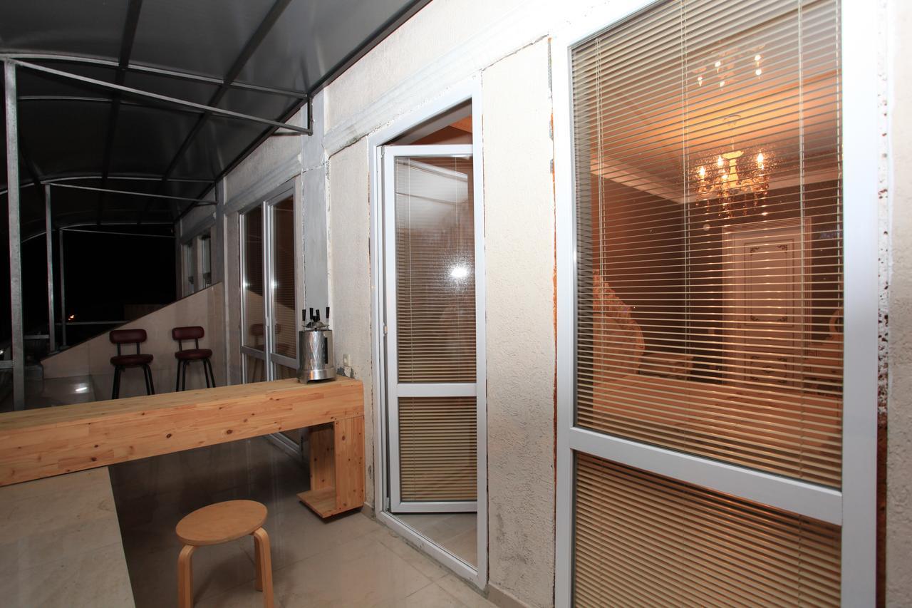 Guest House Esma Sochumi Exterior foto