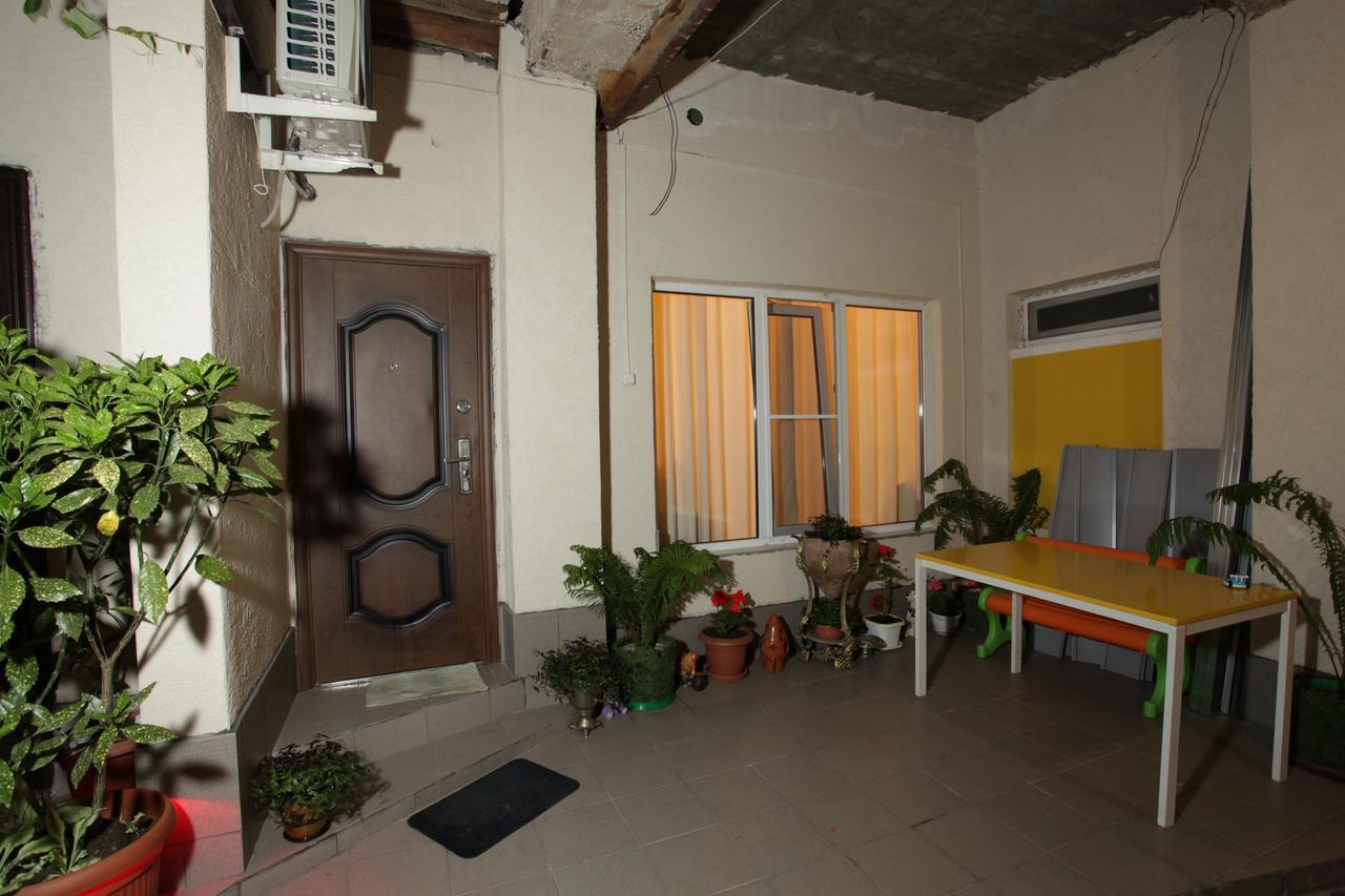 Guest House Esma Sochumi Exterior foto