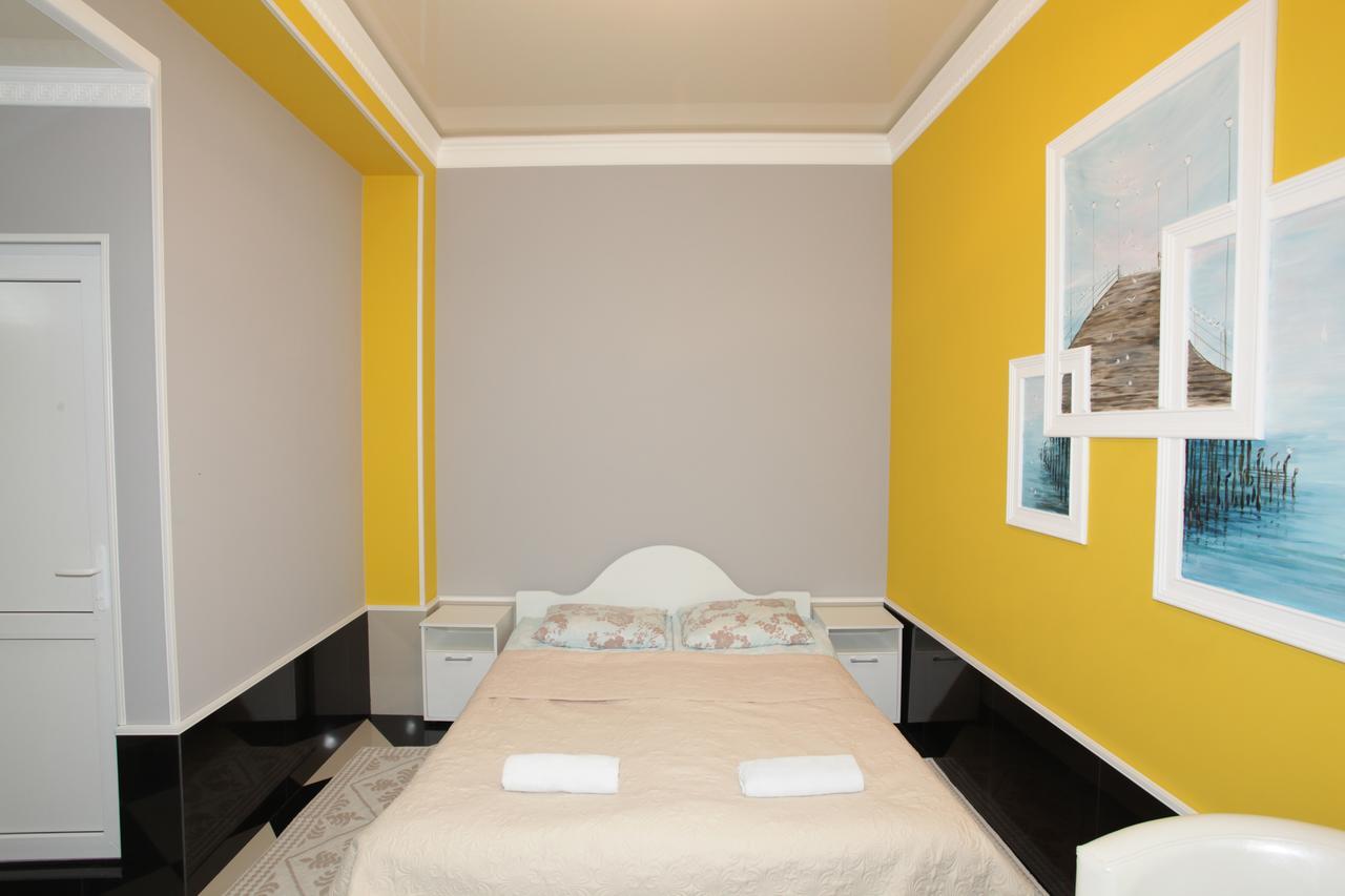 Guest House Esma Sochumi Exterior foto